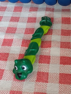 Kinder Surprise 1996 snake toy like new