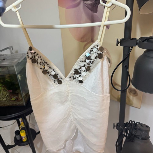 Road top with sequins and adjustable straps like new, white