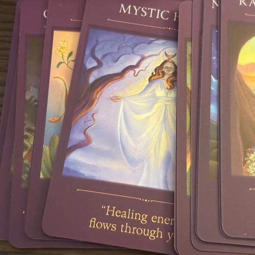 Sacred Traveler Oracle Cards brand new, Denise Linn