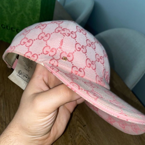 Gucci GG Canvas Baseball Hat Pink like new