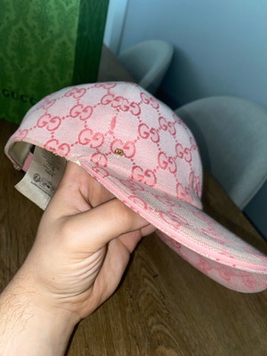 Gucci GG Canvas Baseball Hat Pink like new