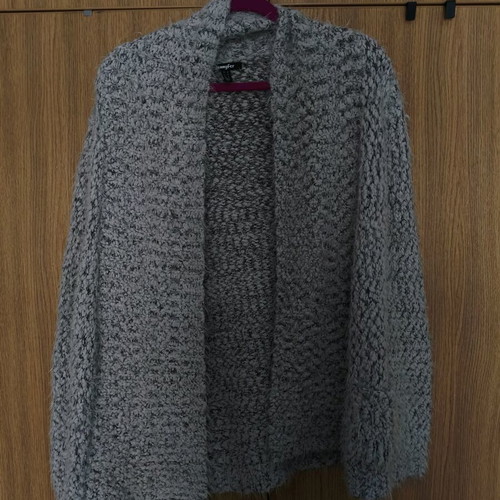 Jennyfer cardigan like new, medium size, white and grey