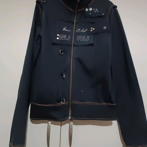 Guru black jacket like new with zipper and metal details