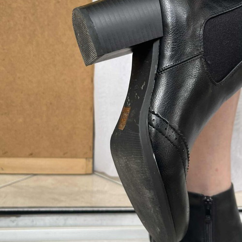 Vintage Boho boots new, size 38, black