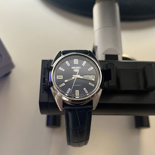 Seiko 5 Automatic 7s26 Blue Dial Watch like new