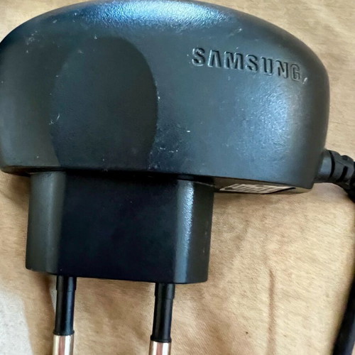 Samsung WEP200 Bluetooth headset used, vintage set made in Korea