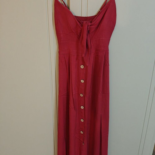 Long Strap Dress with Buttons and Tie like new