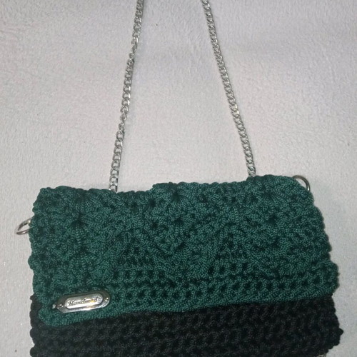 Handmade knitted shoulder bag new, green and black