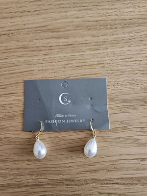 Pearl drop earrings new, stainless steel