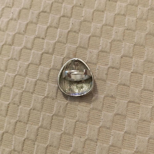 Ring like new, black and blue