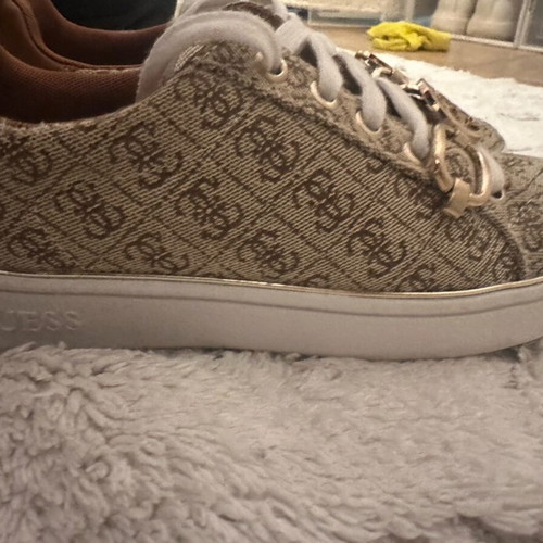 Guess women's athletic shoes like new, size 37, beige gold