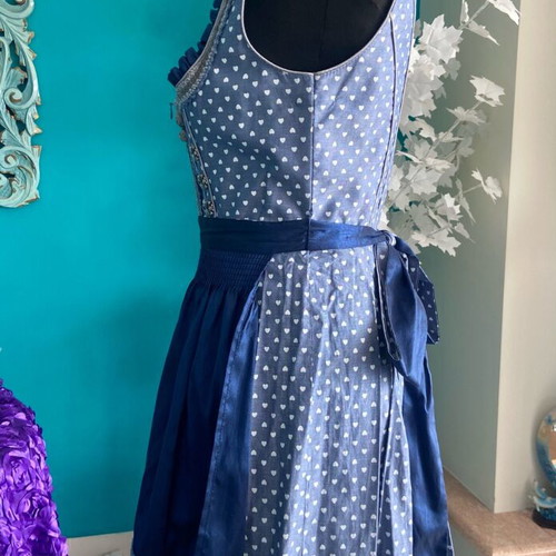 Bavarian dirndl dress like new with apron, size S 36