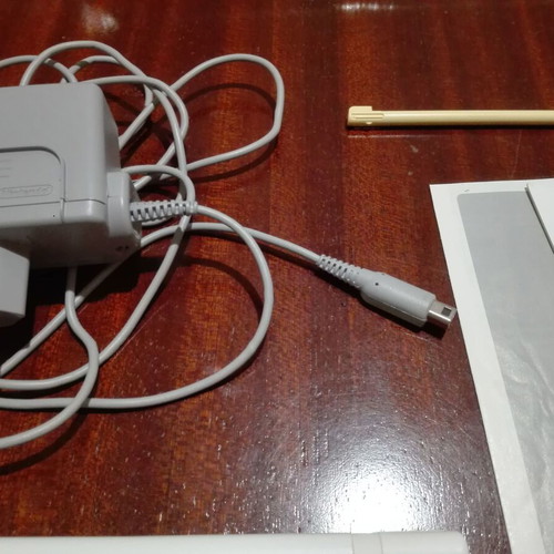 Nintendo DSi console used with Acekard 2i and 2GB microSD