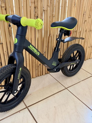 Nimbus balance bike for kids 3+ with 12" inflatable tires