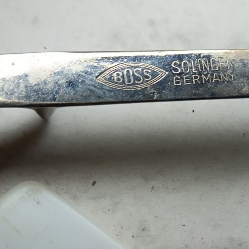 Barber tools used, lot of 10 vintage items including Solingen razors