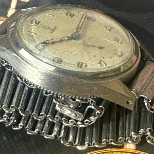 Tudor wristwatch 1930s used men's white and gray