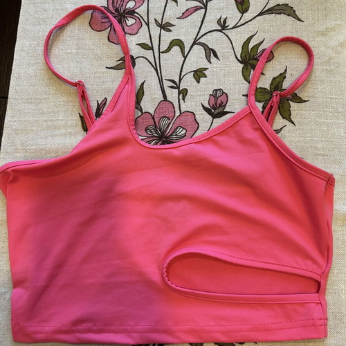 Set of 3 women's summer crop tops like new, colorful