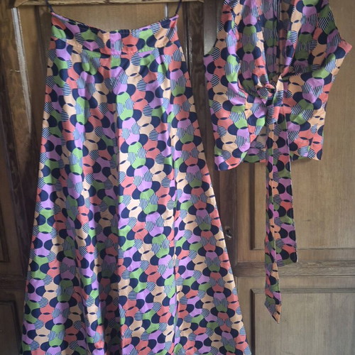 Vintage taffeta set like new