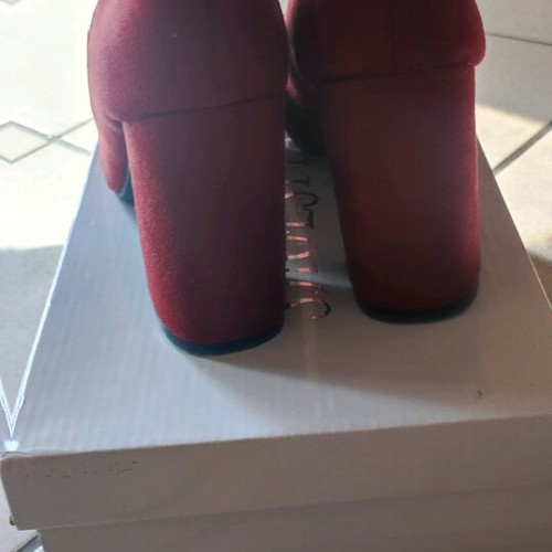 Heels like new, size 37