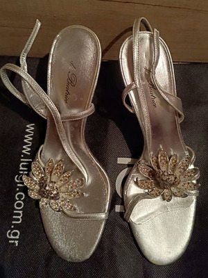 Official silver di Beatrice sandal like new with flower decoration