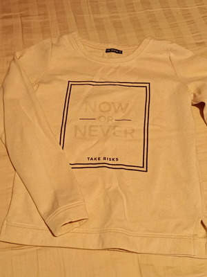 Light sweatshirt XS like new, black and pink