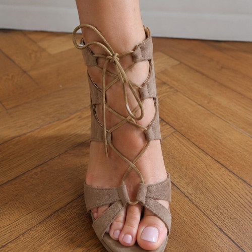 Leather sandals like new, size 36, beige