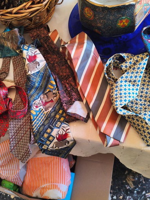 Ties pack like new, 10 pieces