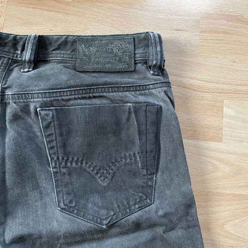Diesel Viker-R-Box jeans like new, gray, W31/L32