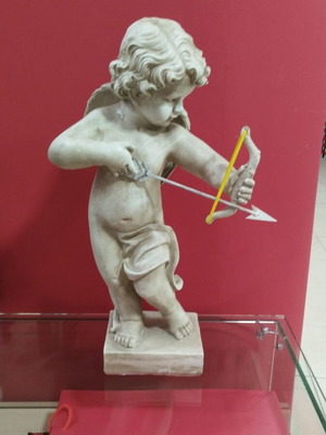 Angelaki Eros statue 50 cm height like new