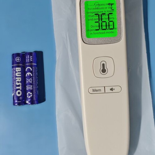 Viproud FC-IR202 Infrared Contactless Thermometer new with box and batteries