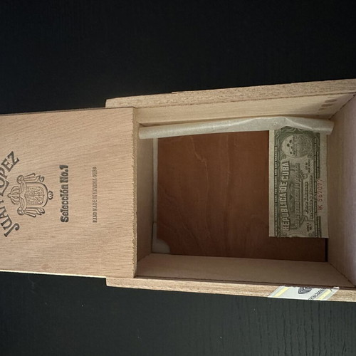 Juan Lopez Selección No.1 Cabinet wooden cigar box vintage 2009 empty