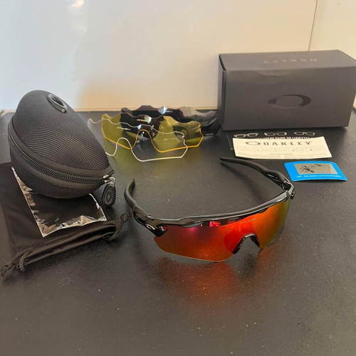 Oakley Radar EV Sunglasses new, full set with 4 lenses
