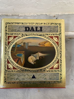 Dali deluxe edition book like new, Harry N. Abrams