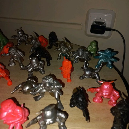 Underground figures used