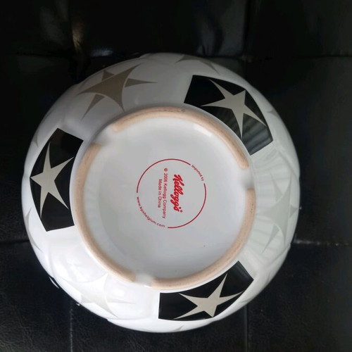 Kellogg's Fit for Football 2006 collectible bowl new, ceramic