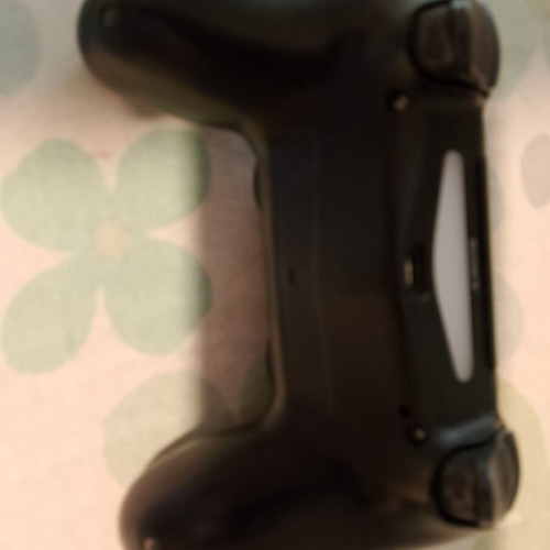 PS4 controller like new