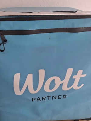 Wolt box large size like new