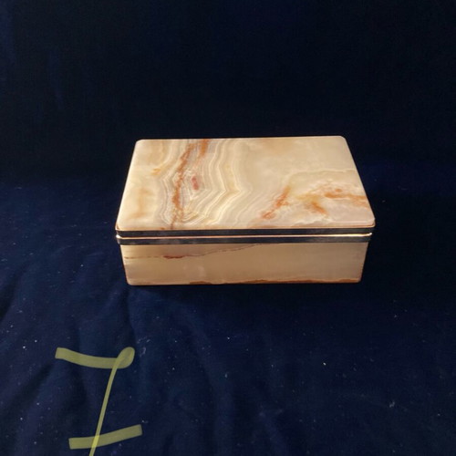Alabaster box like new
