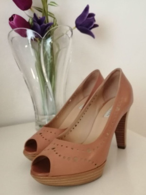 Γόβες peep toe Fratelli Rossetti μεταχειρισμένες, μπεζ 38 1/2