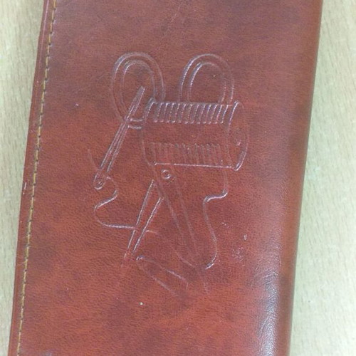 Vintage sewing and manicure set like new
