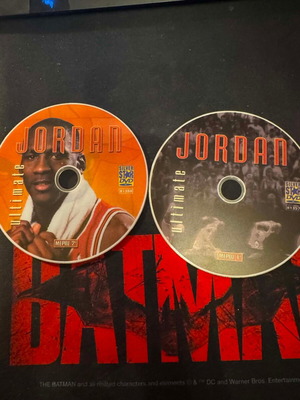 Michael Jordan 2 DVD set used, complete story