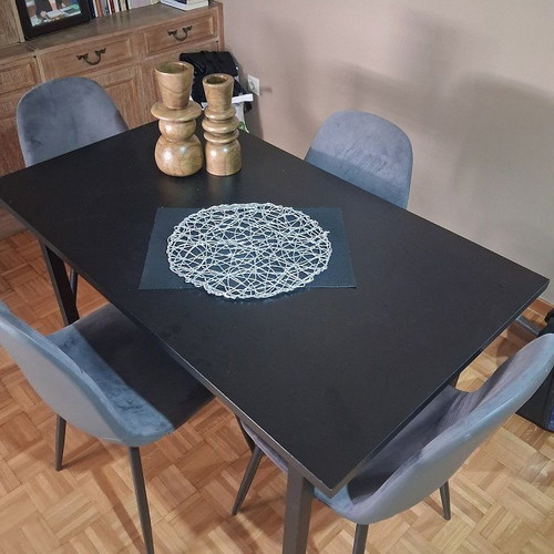Dining table 120x70cm with 4 grey velvet chairs used