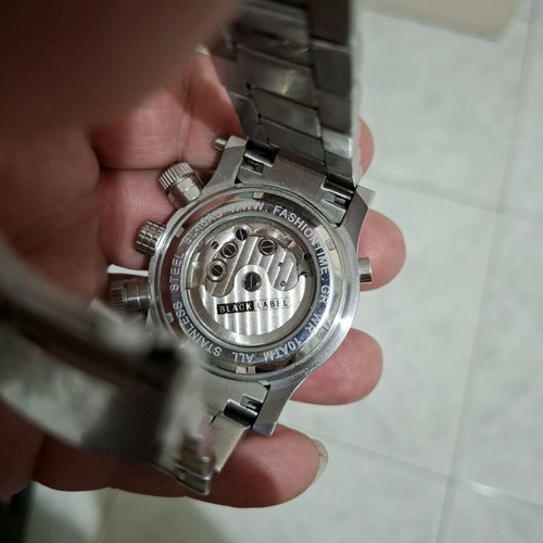 Automatic waterproof watch in excellent condition, men's silver