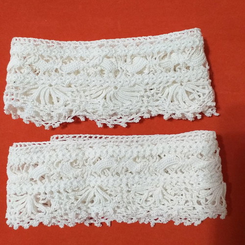 Vintage knitted lace for pillowcases new, white