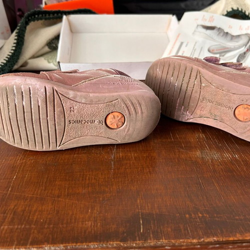 Biomecanics shoes used no:23 pink leather