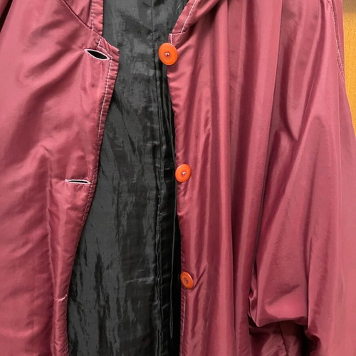 Waterproof thin jacket used, large size, red and purple
