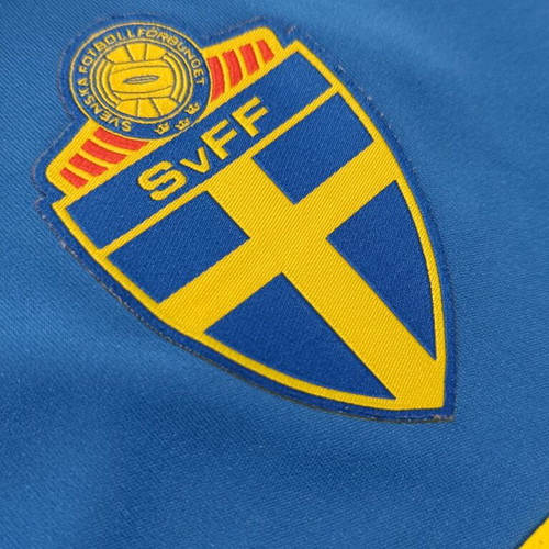 Sweden national team Adidas training jersey 2013 size L like new