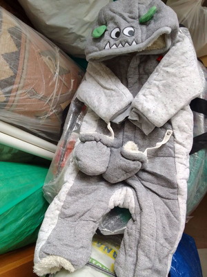 Orchestra baby jumpsuit with zipper like new