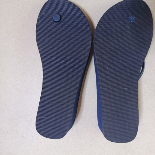 Havaianas Slim Wedge flip flops size 41 new, dark blue