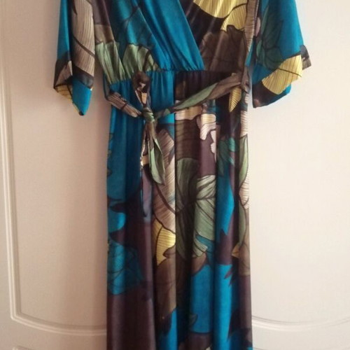 Kimono style dress like new, one size